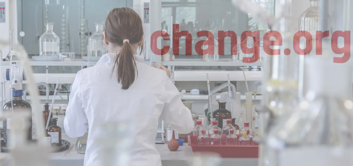 Hay más de 1.000 peticiones abiertas en change.org que buscan mejorar la financiación y la investigación contra el cáncer