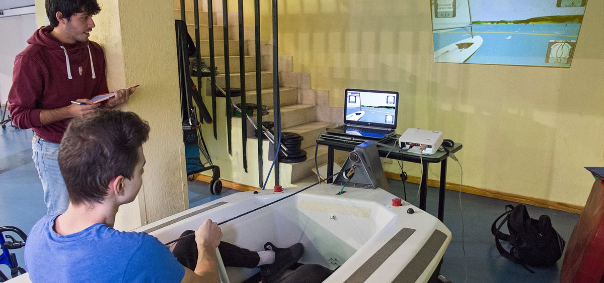 El Hospital Nacional de Parapléjicos integra un simulador virtual de vela adaptada como terapia para pacientes con lesión medular