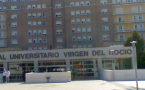 Fachada del Hospital Universitario Virgen del Rocío, en Sevilla.