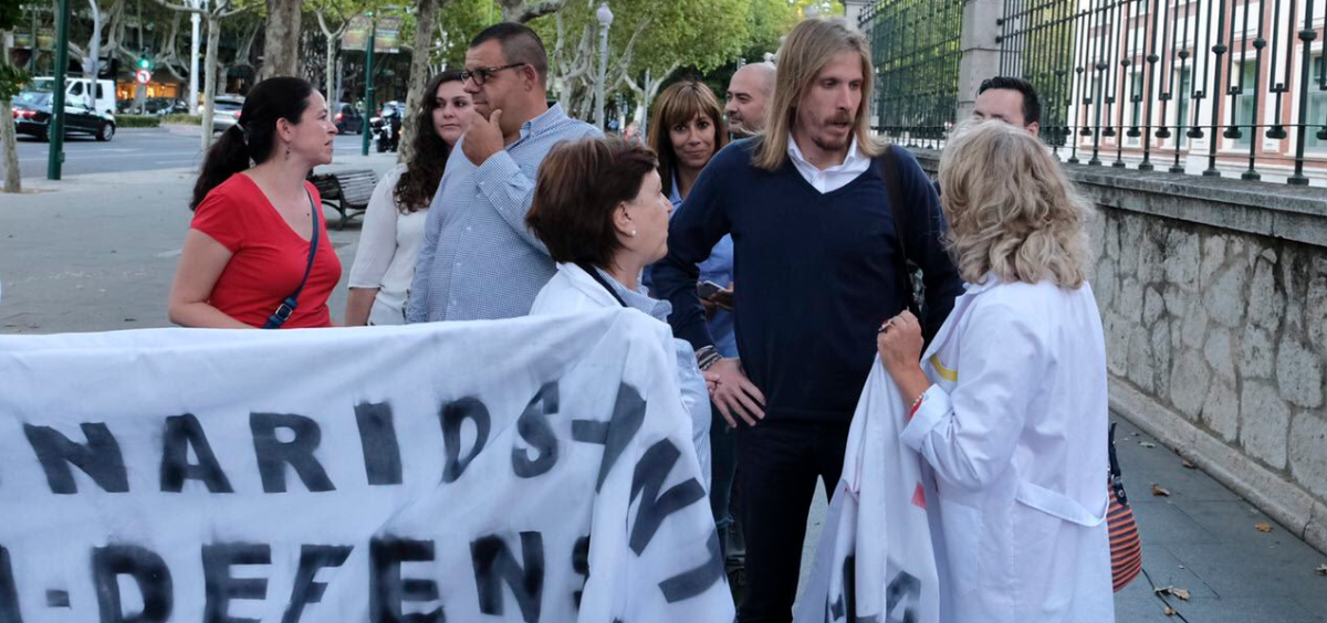 Pablo Fernández durante una de las protestas de los sanitarios de Castilla y León