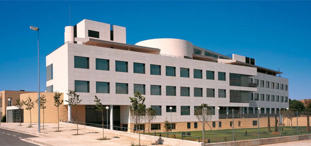 Fachada exterior de la Fundación Hospital de Calahorra