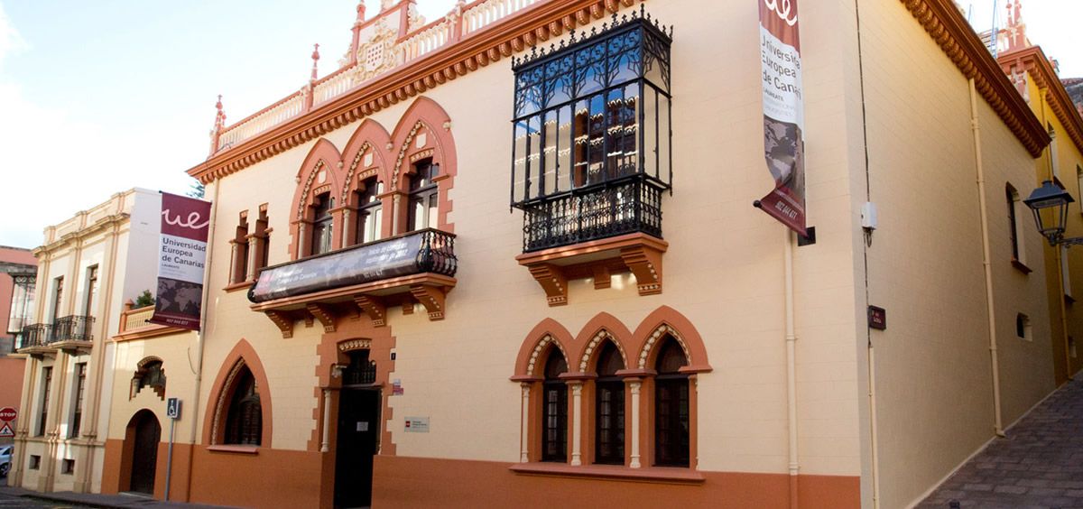 Uno de los edificios administrativos de la Universidad Europea de Canarias.