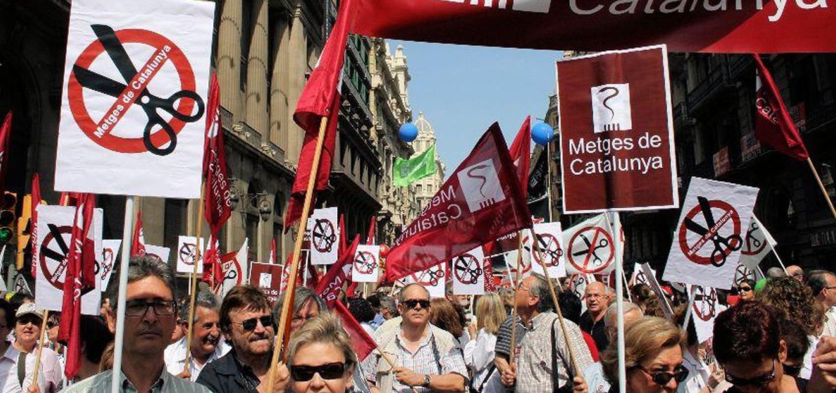 Imagen de una de las protestas de los médicos catalanes durante sus movilizaciones este pasado otoño.