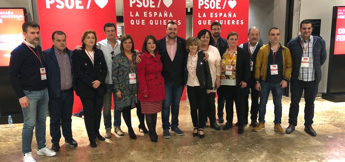 María Luisa Carcedo, ministra de Sanidad, junto a Adriana Lastra, portavoz del PSOE en el Congreso, y Adrián Barbón, secretario general del PSOE asturiano.