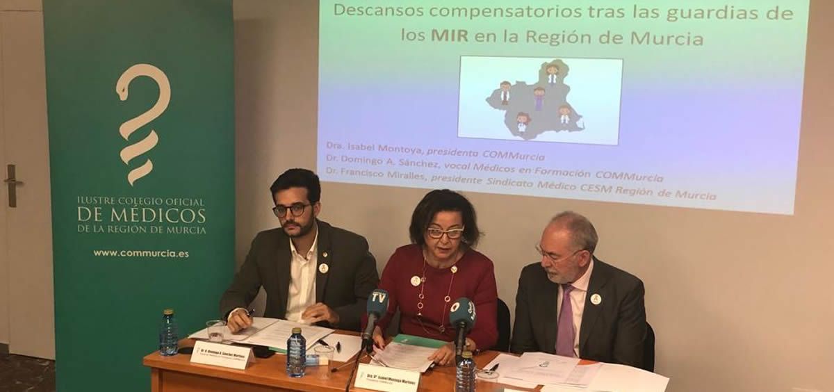 Representantes del Colegio de Médicos de la Región de Murcia durante la presentación del estudio sobre las condiciones laborales de los MIR en la Región.