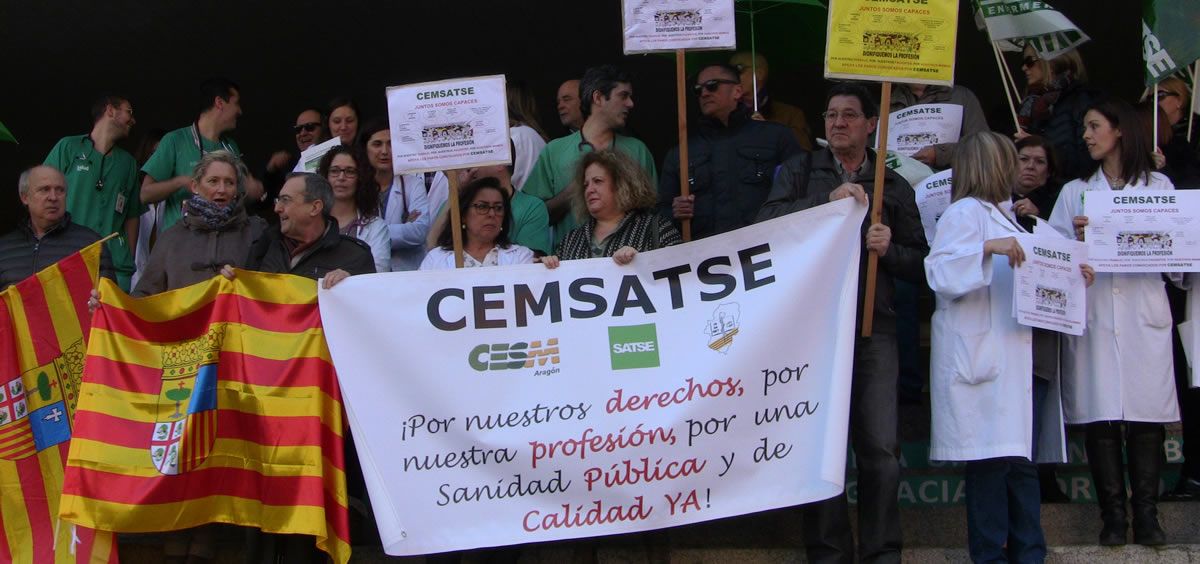 Protestas de los profesionales sanitarios integrados en Cemsatse