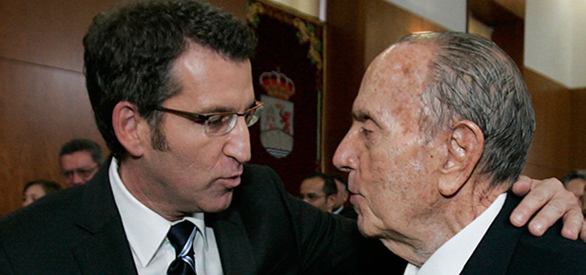 Alberto Núñez Feijóo, presidente de la Xunta junto a Manuel Fraga Iribarne, expresidente gallego.