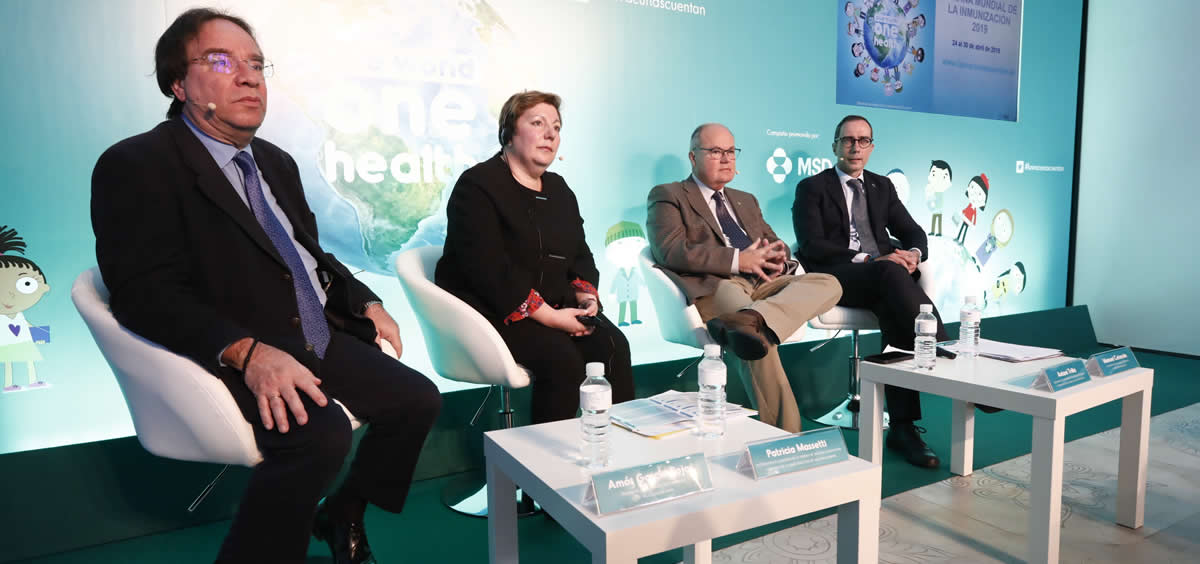 Mesa de expertos en la que han participado Amós García Rojas, Patricia Massetti, Antoni Trilla y Manuel Cotarelo