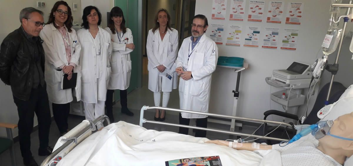 Simulación en una habitación del Hospital Vital Álvarez Buylla
