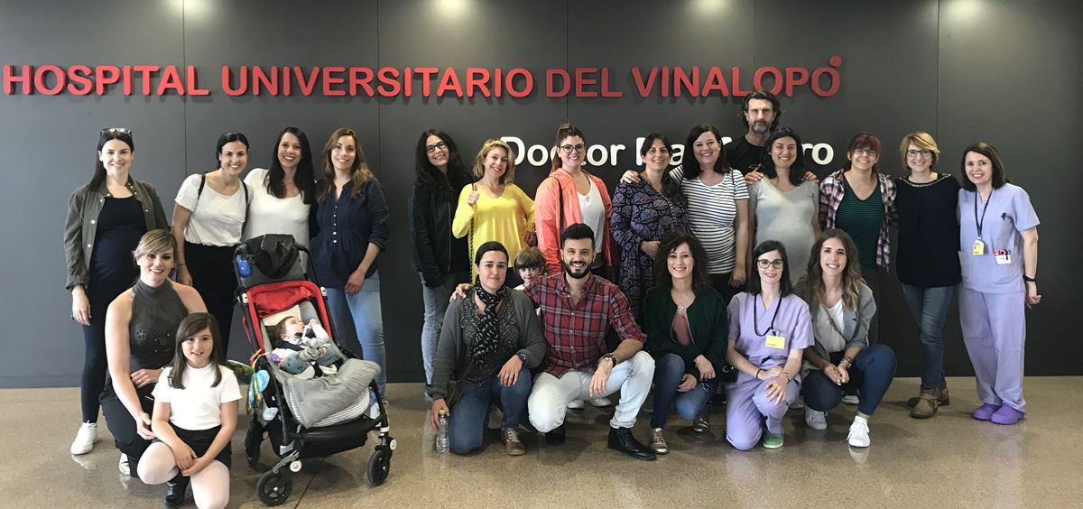 Más de un centenar de madres han participado en esta actividad desarrollada en los Hospitales Universitarios de Torrevieja y del Vinalopó.