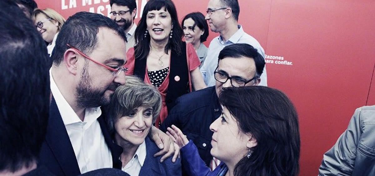 María Luisa Carcedo, junto a Adrián Barbón, candidato a la presidencia del PSOE por Asturias