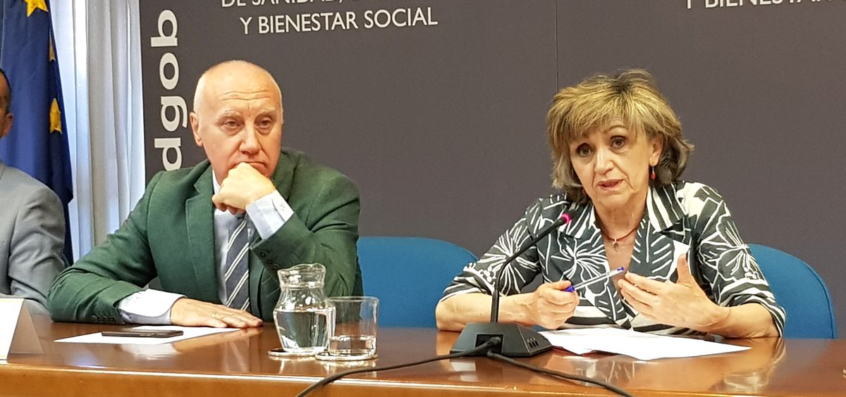 María Luisa Carcedo, ministra de Sanidad en funciones, junto a Faustino Blanco, secretario general de Sanidad (Foto. ConSalud)