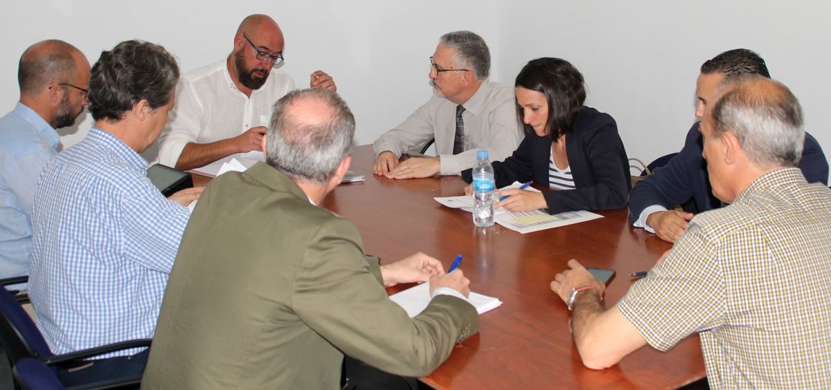 Reunión sobre las obras de construcción del Hospital de Melilla
